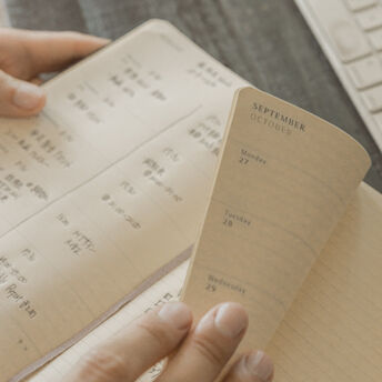 18M WKLY NTBK LG S.BLUE SOFT