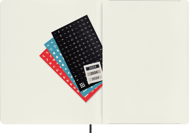 Classic Planner 2024 Monthly, soft cover, 12 months, ブラック - 横