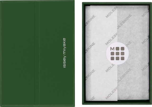 BUSINESS CARD HOLDER M.GRN ISSEY MIYAKE