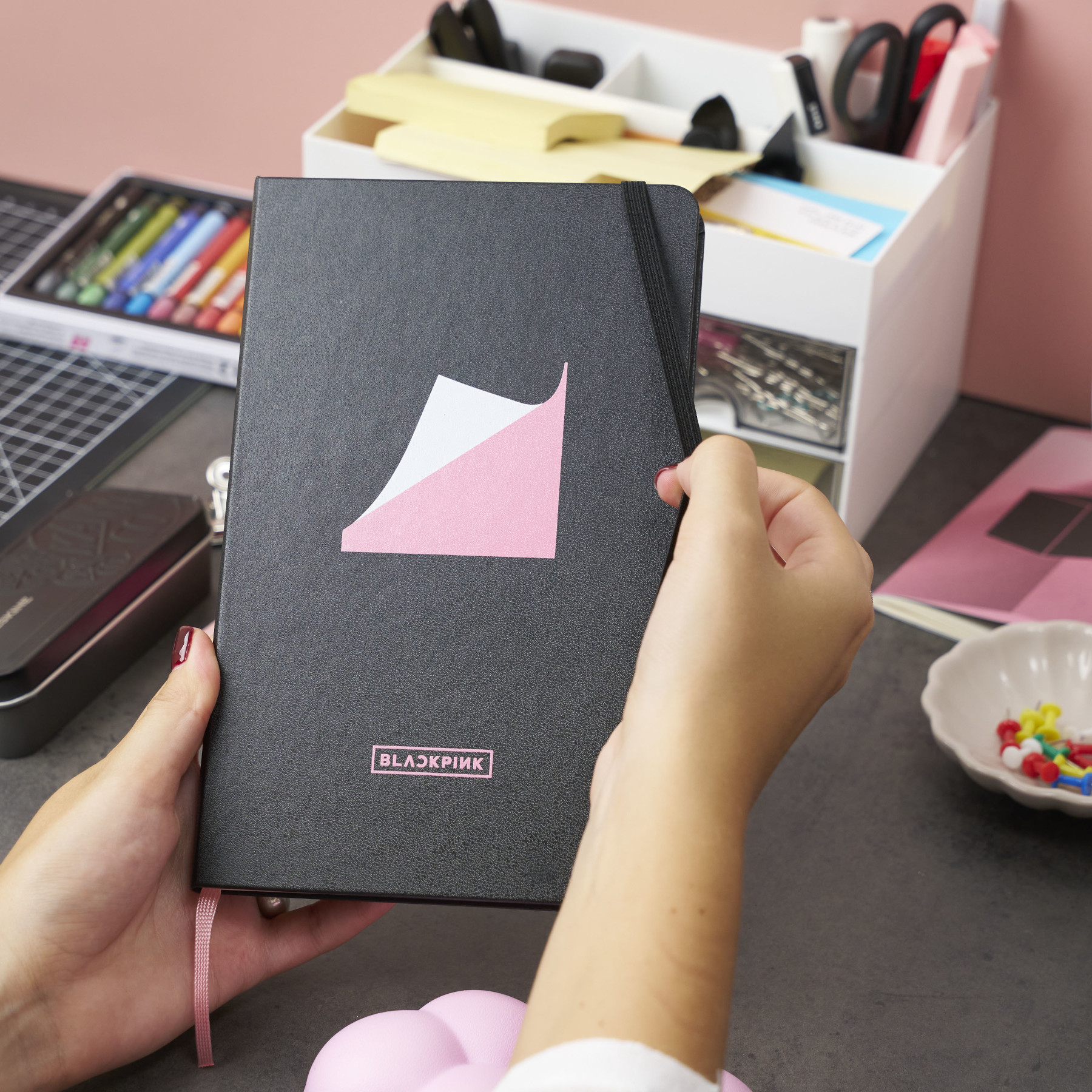BLACKPINK × モレスキン コレクション